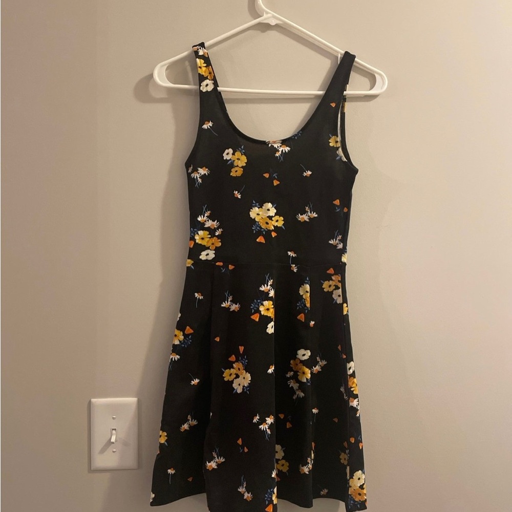 Black and Yellow Fit and Flare Scoop Neck Mini Dress